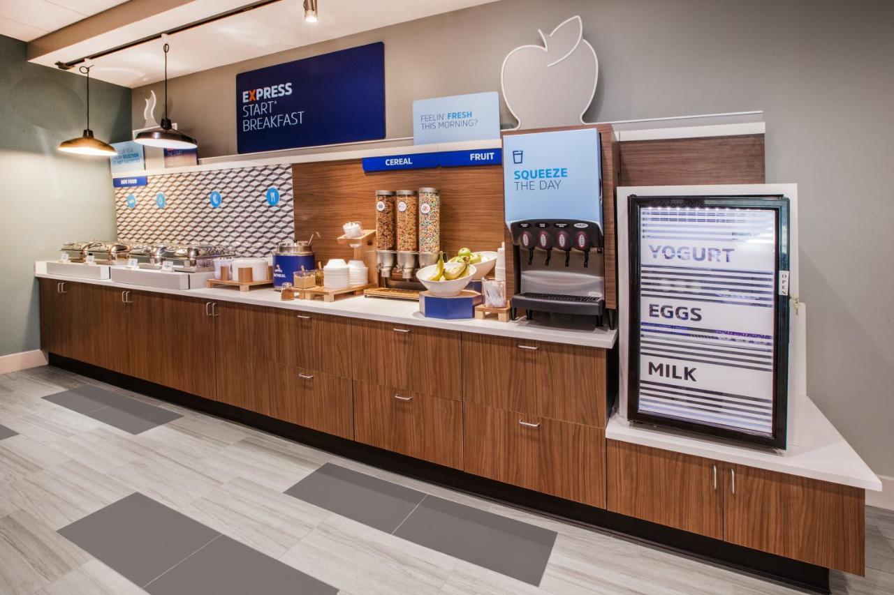 Holiday Inn Express & Suites - Goodland I-70 By Ihg Eksteriør bilde