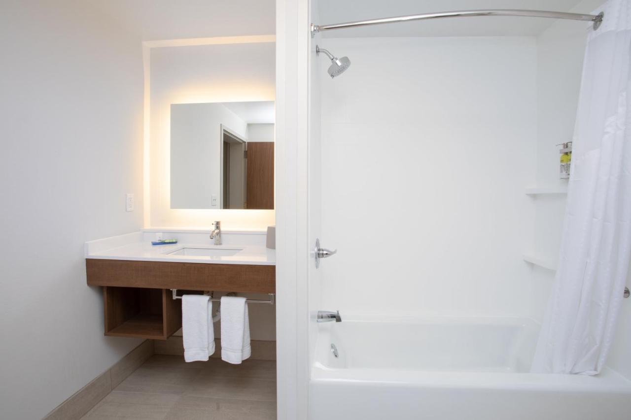 Holiday Inn Express & Suites - Goodland I-70 By Ihg Eksteriør bilde