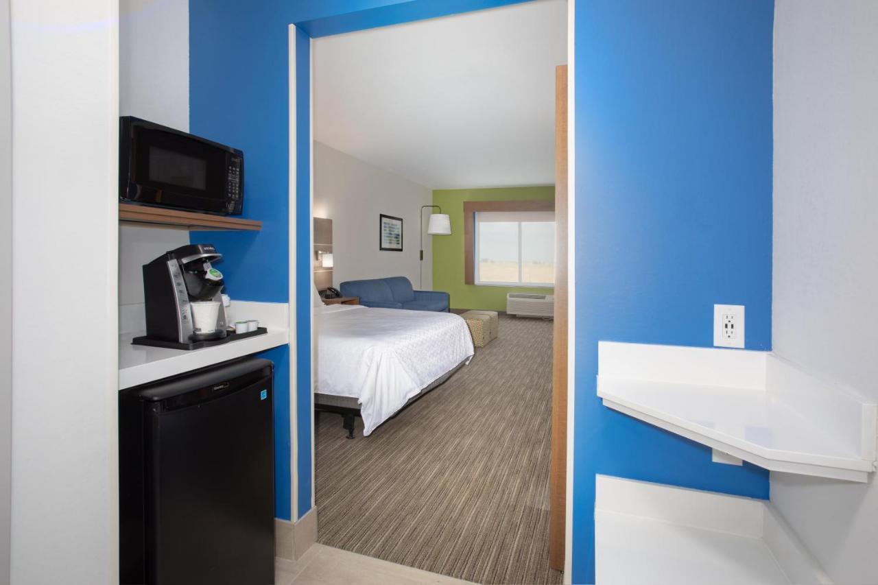 Holiday Inn Express & Suites - Goodland I-70 By Ihg Eksteriør bilde
