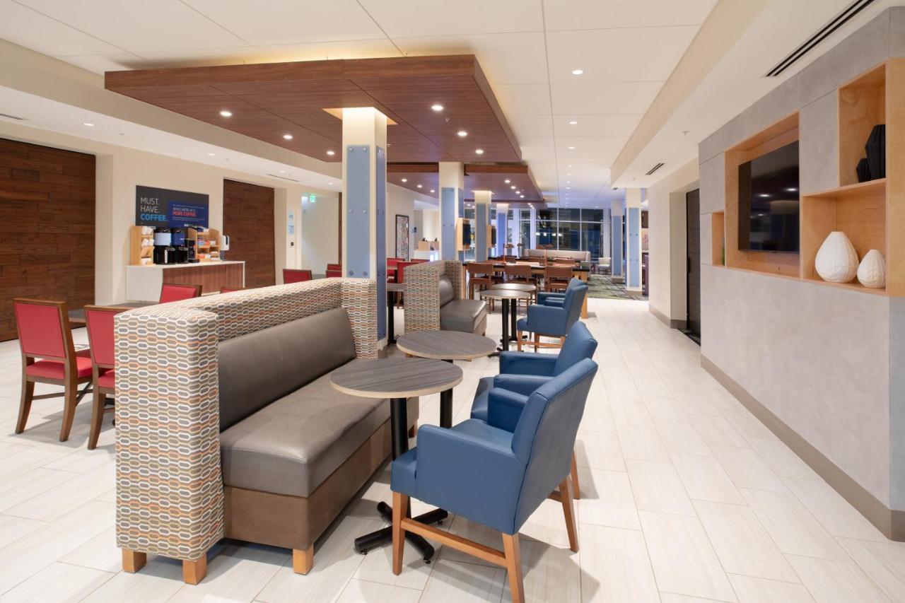 Holiday Inn Express & Suites - Goodland I-70 By Ihg Eksteriør bilde