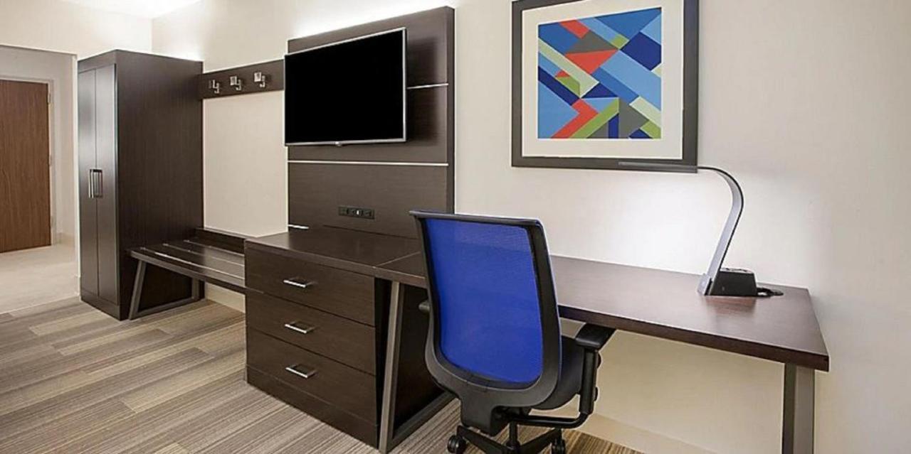 Holiday Inn Express & Suites - Goodland I-70 By Ihg Eksteriør bilde